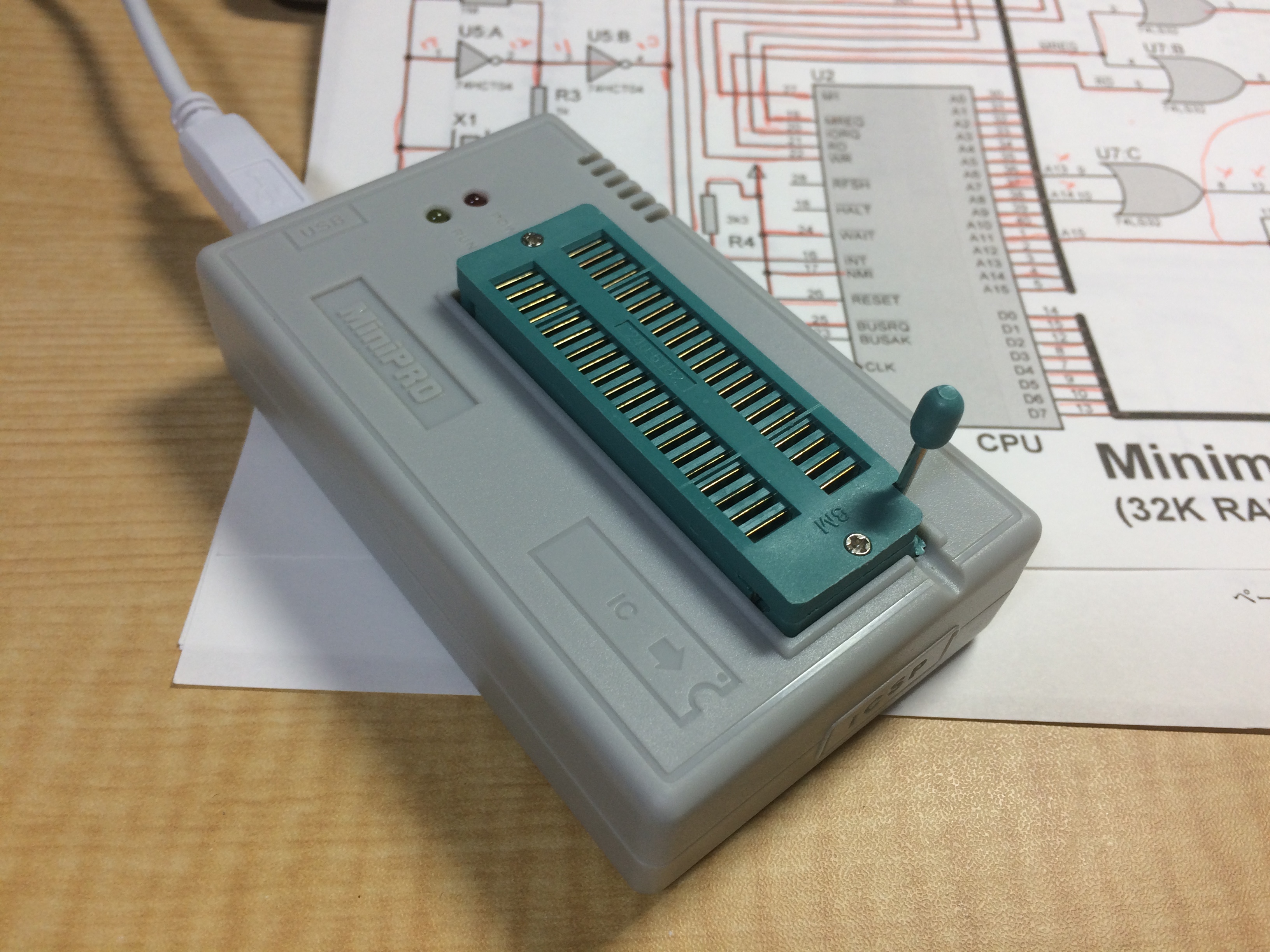 Z80でマイコンをつくる (5)使った部品一覧〜ユニバーサル基板 作成開始 